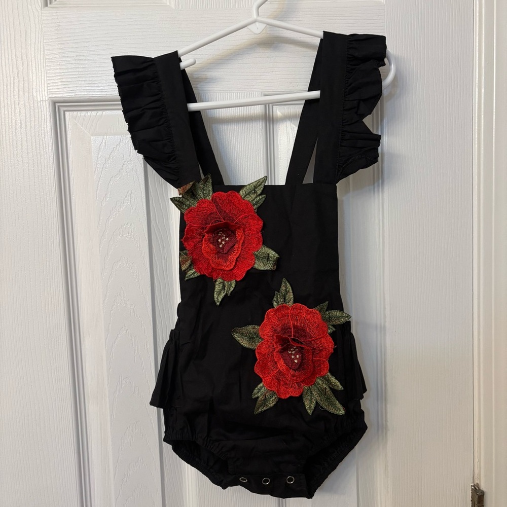 Vintage BLACK FLORAL EMBROIDED Bubble Romper  18-24 MONTHS Size 90